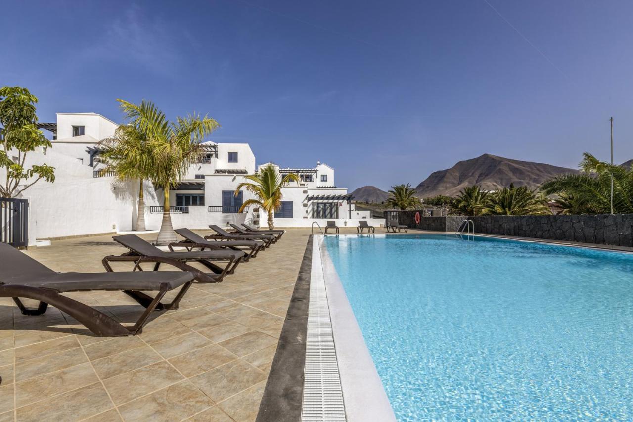 Casa Alma - Vipvipvillas Playa Blanca  Exterior photo